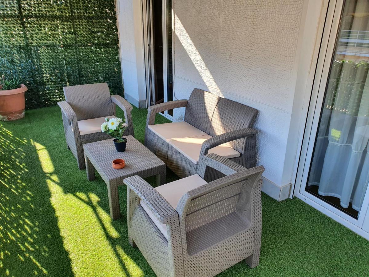 Pedion Areos Park 4 Center 4 Apartment Атина Екстериор снимка
